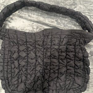 NWOT Quilted Tote Bag Puffer Crossbody Handbag Cloud Shoulder Bag for Women.